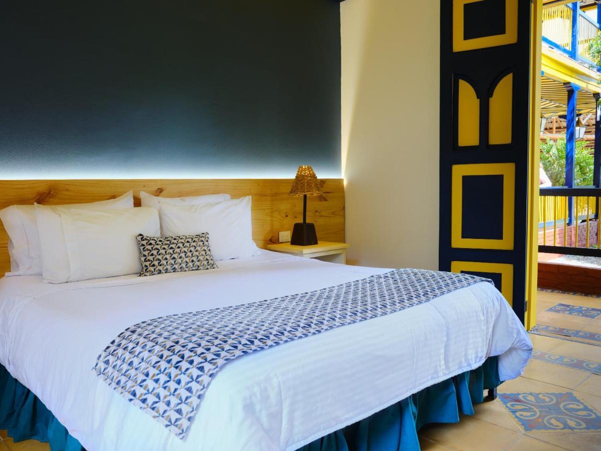 Hacienda Combia 4*